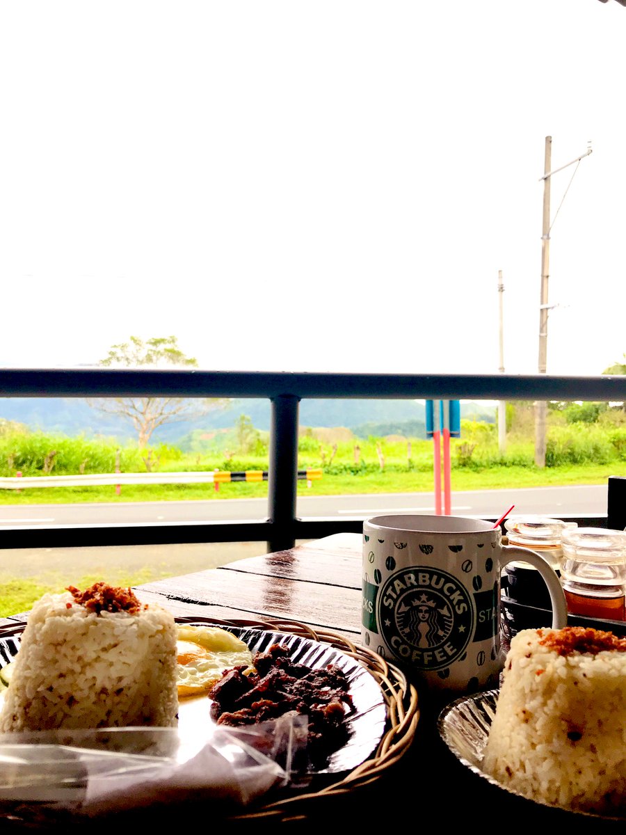 bluepinklemon's tweet photo. Breakfast date 🥰 https://t.co/VJTkWLd42s