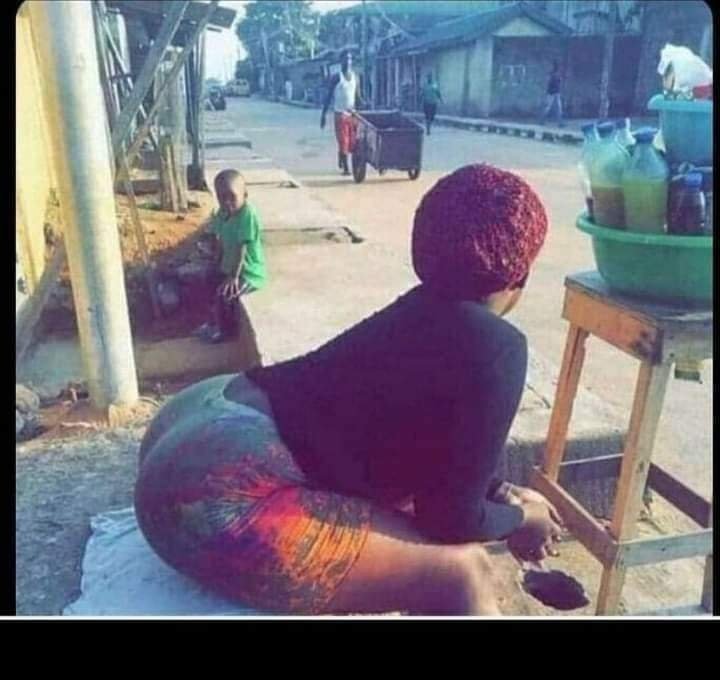 djsamy_372's tweet photo. Machan kleren sa ki fèm poko k kite bwè kleren😩 https://t.co/vbvoZPDF1b