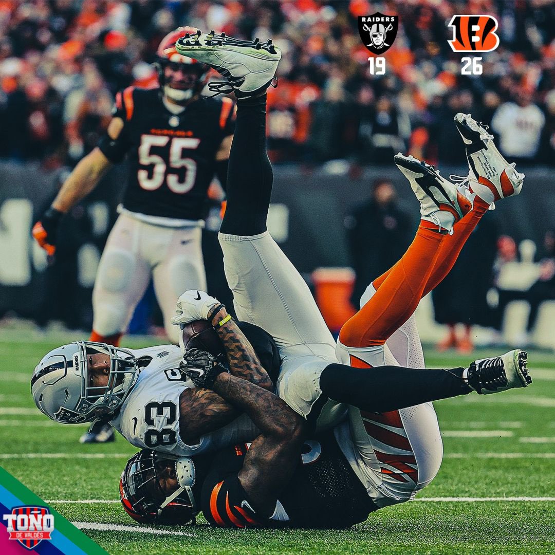 adevaldes's tweet photo. Los Bengals se quedan con la victoria!! 

Gran partido en Cincinnati! 

Ni hablar, fue una buena temporada para mis Raiders!! 🏈 https://t.co/dHYhGTLT73