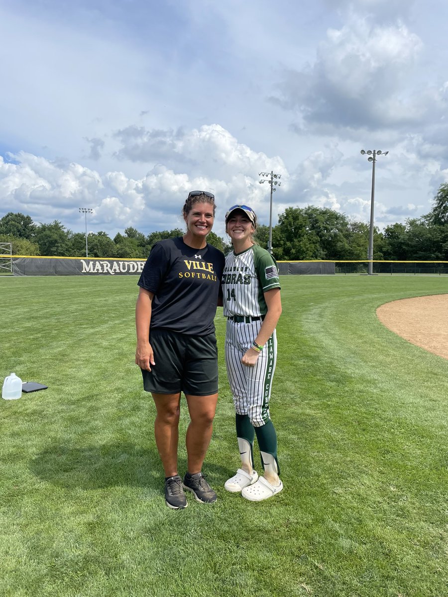 Angelina Edwards tweet media