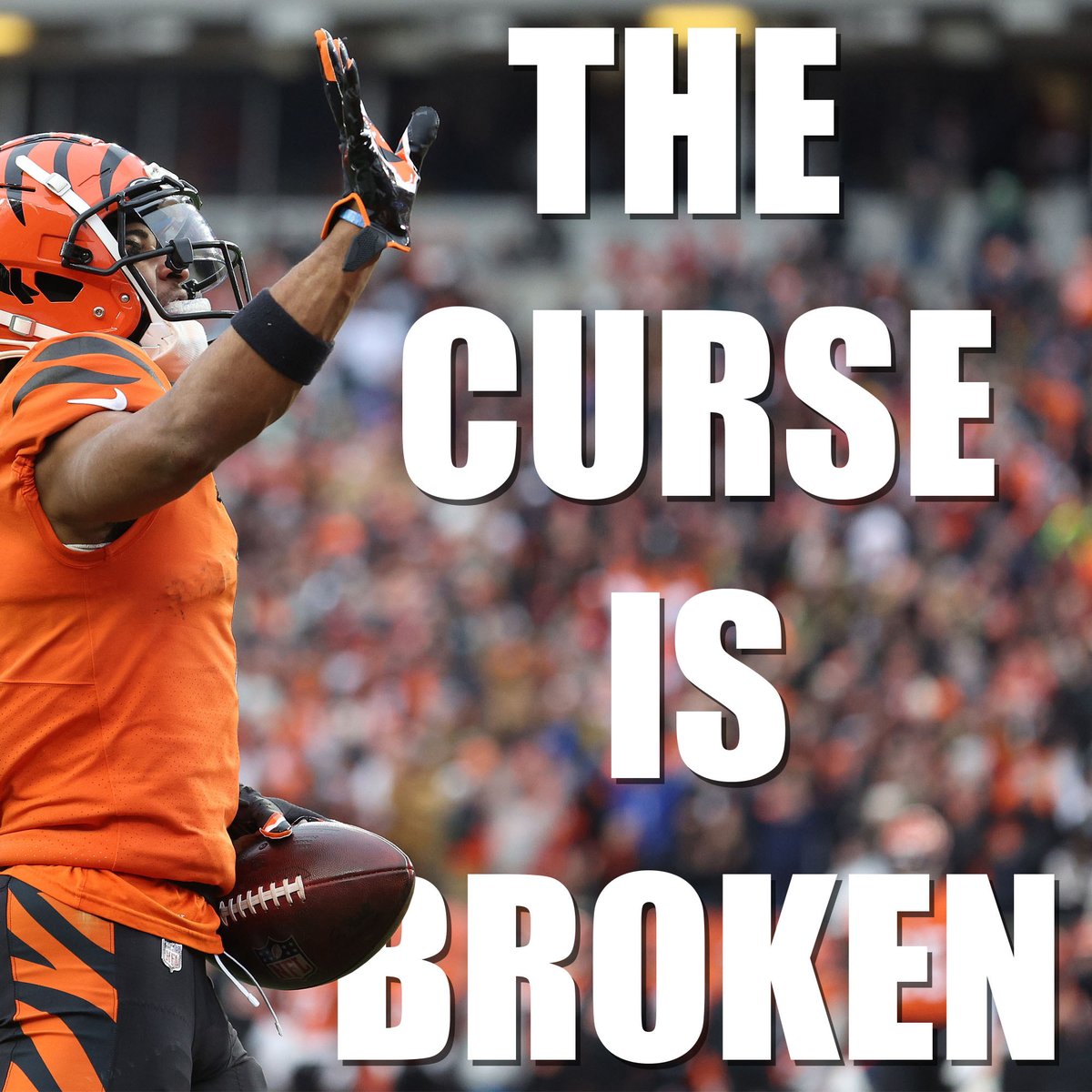 CincyProblems's tweet photo. AFTER 31 LONG PAINFUL YEARS... THE CURSE IS BROKEN https://t.co/UPtKQN88Iu