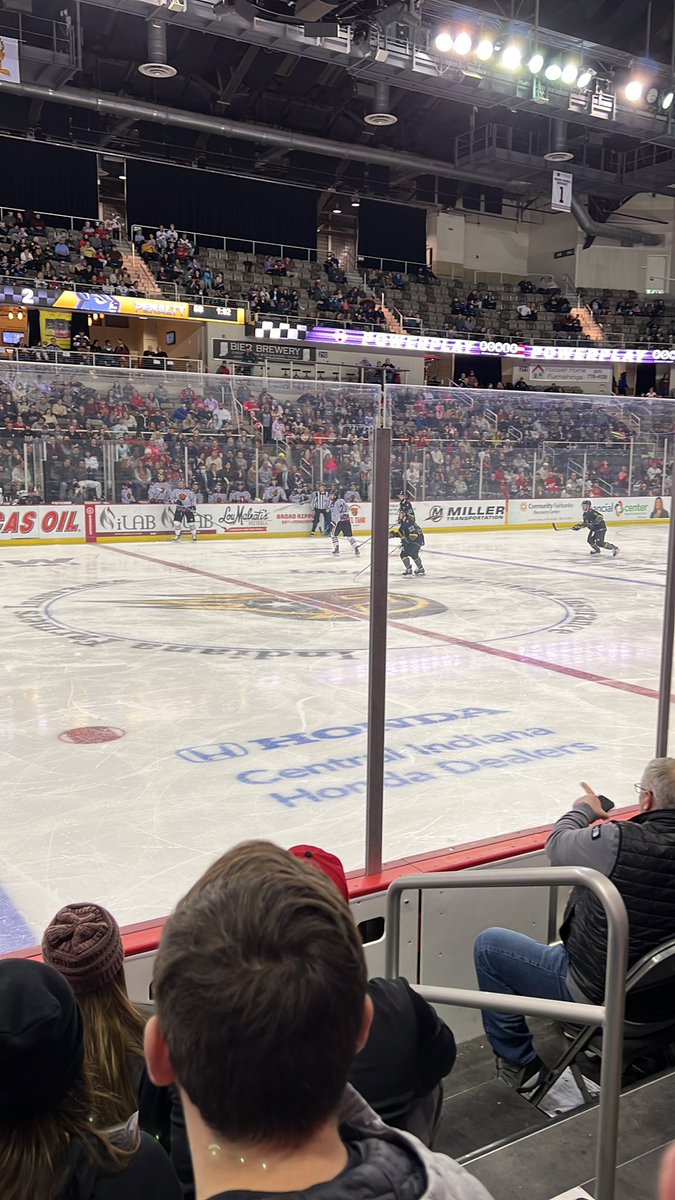 Nice night for a <a href="/IndyFuel/">Indy Fuel</a> game