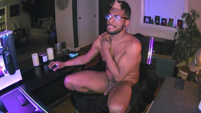 Cum watch me spread for you and play with my toy. Or come watch me drain straight guys. https://t.co/yeYn3OqsHw<a href="/tag/lgbtq"class="tags"><span>#lgbtq</span></a><a href="/tag/onlyfans"class="tags"><span>#onlyfans</span></a><a href="/tag/str8m82b8"class="tags"><span>#str8m82b8</span></a><a href="/tag/twobigdicks"class="tags"><span>#twobigdicks</span></a>