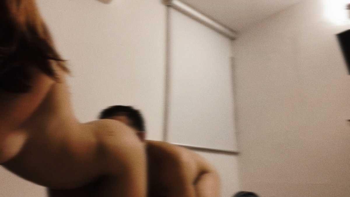 Via DM💌