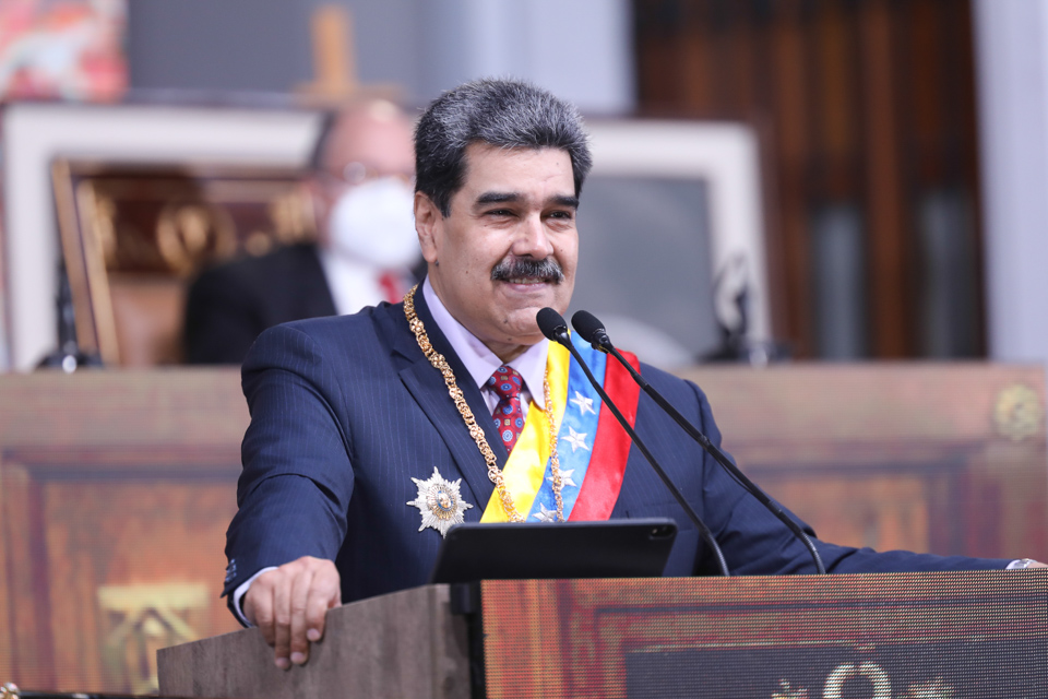 #LoDijo 🗣️ | "La celebración nacional de la victoria de Carabobo influyó decisivamente en la recuperación de la espiritualidad y la identidad como venezolanos", destacó el Dignatario <a href="/NicolasMaduro/">Nicolás Maduro</a> 

#CaraboboSomosTodos ➡️ bit.ly/34WznY3