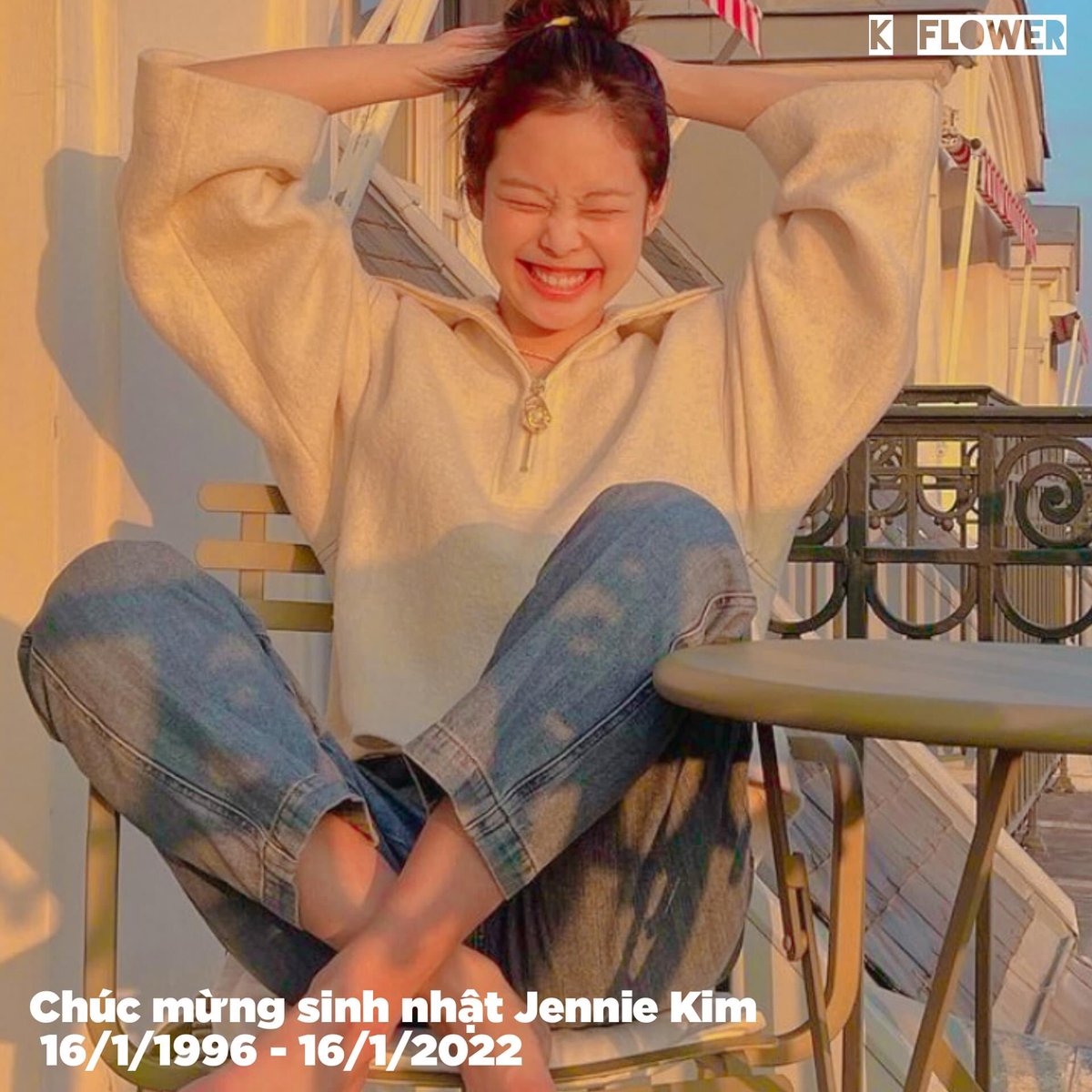 HAPPY BIRTHDAY JENNIE
#OurStarJennieDay 
 #빛이나는제니_오늘제일빛나