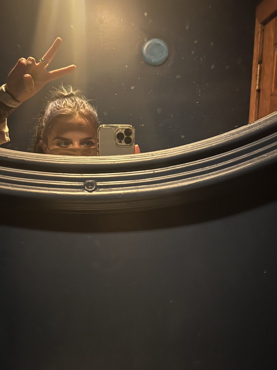 Madison Meech tweet media