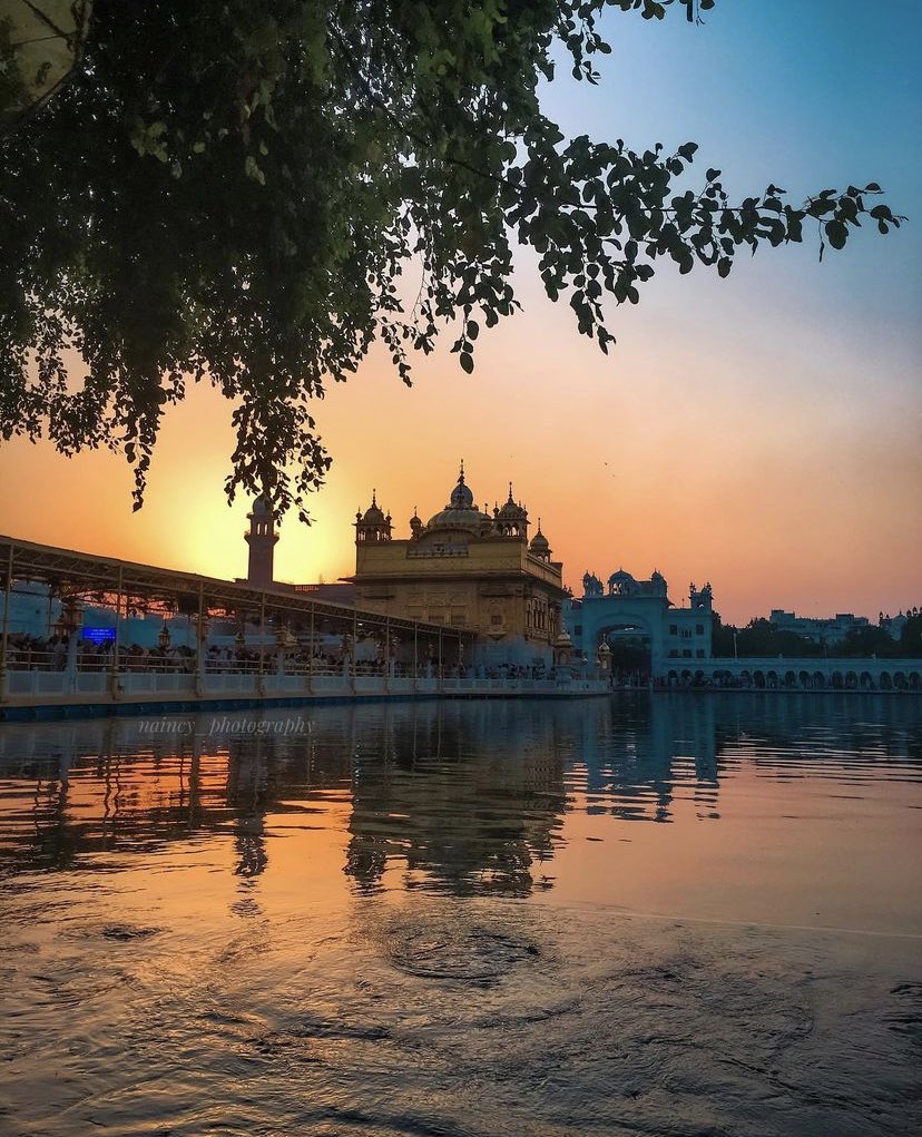 sikhshrine's tweet photo. The desires of the greatest of the great kings and landlords cannot be satisfied. They remain engrossed in Maya, intoxicated with the pleasures of their wealth; their eyes see nothing else at all. No one has ever found satisfaction in sin and corruption. https://t.co/4dYD5AsagG