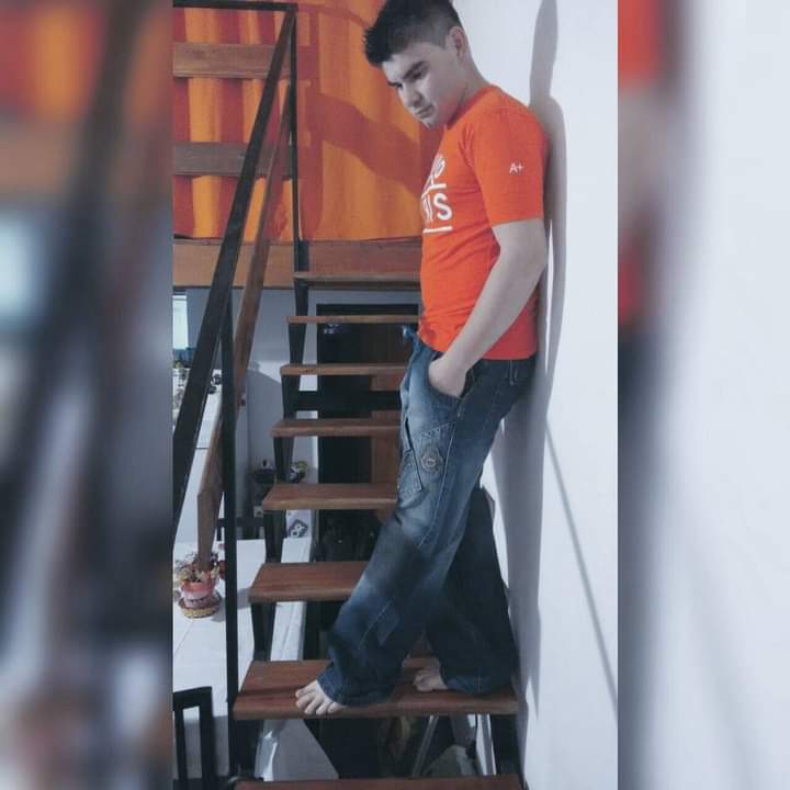 AvalosPastore's tweet photo. @LemonPeu Cita este twit con una foto tuya que sea antigua y que te guste mucho 
<<Era un nene>> 😅 https://t.co/JX6WeFv2xU
