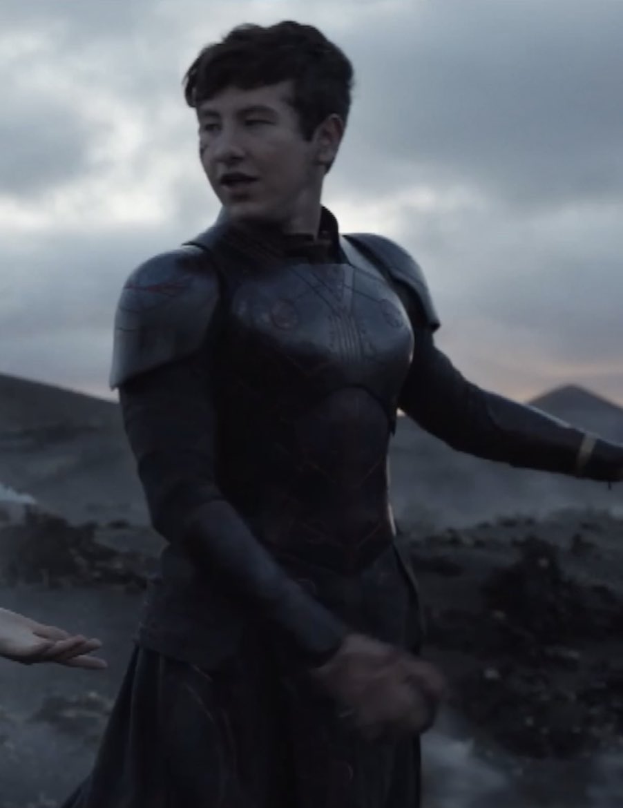 MarvelsContent's tweet photo. barry keoghan behind the scenes for eternals. https://t.co/Hl0kM4B4G8
