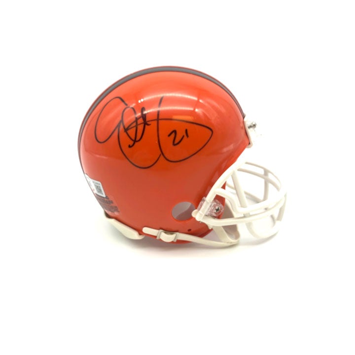 BIGPLAYCLEshow's tweet photo. 🚨🚨🚨BROWNS GIVEAWAY🚨🚨🚨

This week we are GIVING AWAY an autographed 
@EricMetcalf21 Mini Helmet. (It appears that he even signed it up the middle)

To Enter: RT this + FOLLOW @TSECleveland and @BIGPLAYReflog 

Winner chosen LIVE Monday at 9p https://t.co/fFapRTKw58