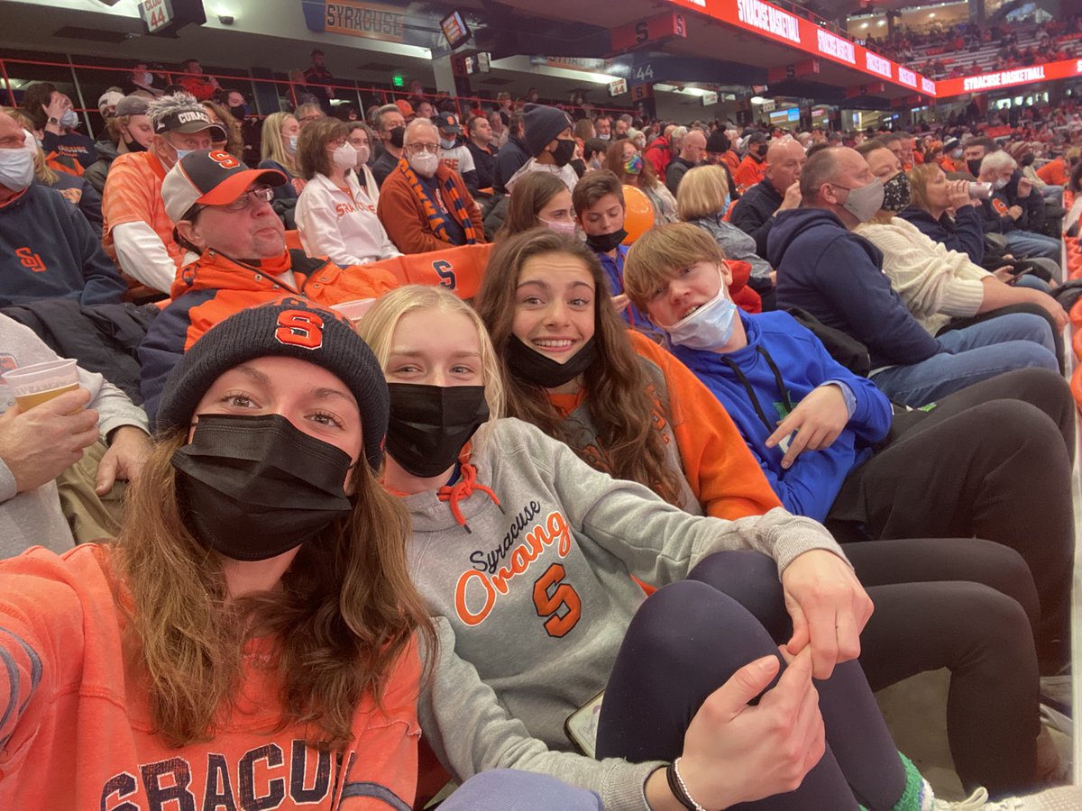 Kate Putman tweet media