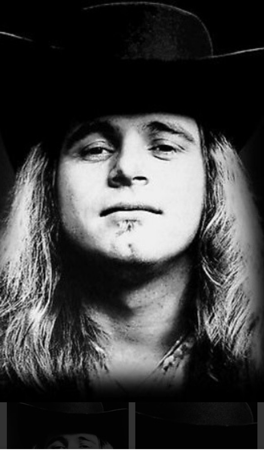 Happy birthday to rock legend and royalty Ronnie Van Zant. You set the bar my friend! 