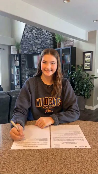 thebrandonsun's tweet photo. A steady pipeline of talent has gone from the Westman Wildcats under-18 AAA program to the Regina Cougars women’s hockey team in U Sports. https://t.co/kFsMHwt6qy #bdnmb https://t.co/Fg2IqHLwbF
