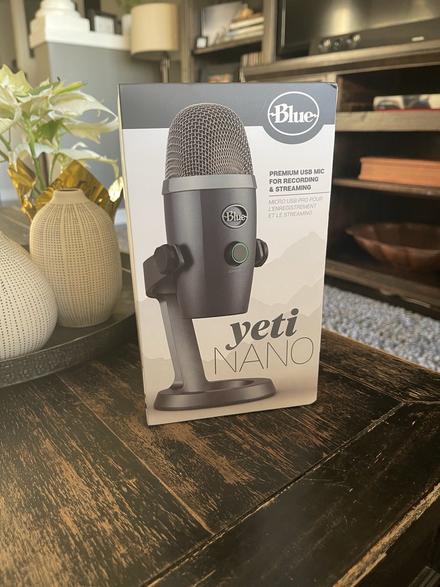 TheMikeMohammed's tweet photo. #exciting - levelling up my #podcast, #youtube, #virtualteacher, #virtualpresenter, & #virtualspeaker game! Finally took the time to pick up a Blue Yeti Nano! #soundgamecheck https://t.co/rA97dSkwaM