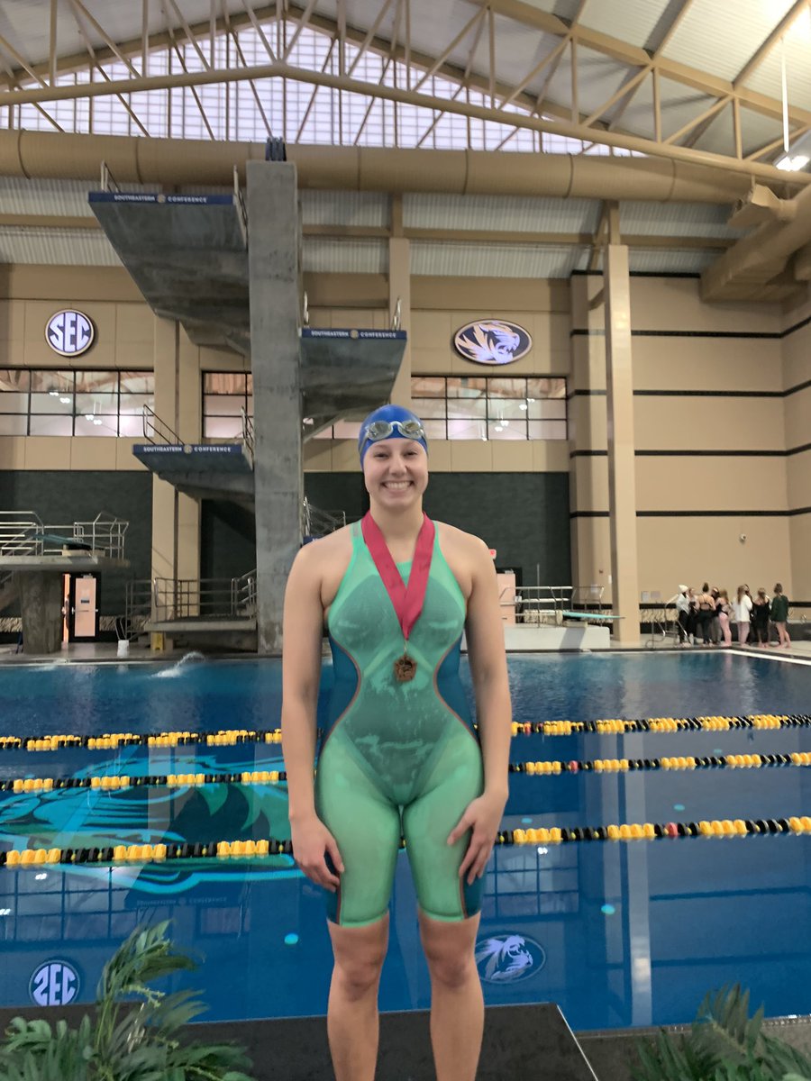 BSSswimanddive's tweet photo. Congrats @KennedyHecker on 6th place in the 50 free! https://t.co/ClZdYFaChB