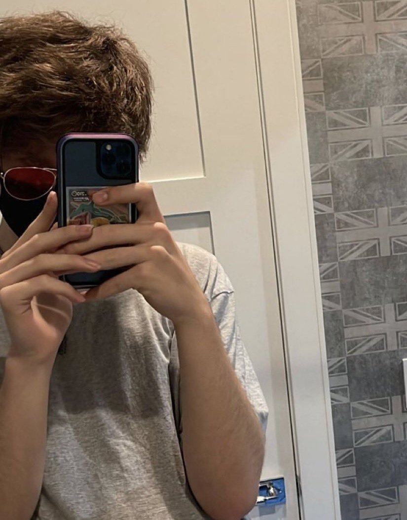 shants tweet media