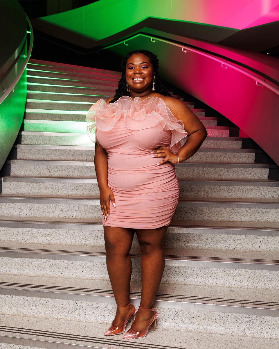 Morgand21's tweet photo. One time originated, three times imitated, but never EVER duplicated! Happy Founderโs Day to the OHH SOO Pretty Girls of Alpha Kappa Alpha Sorority Incorporated. Forever repping the pink and green๐๐#AKA1908 #ThetaLambda #happyfoundersday https://t.co/mCltFIfGFK
