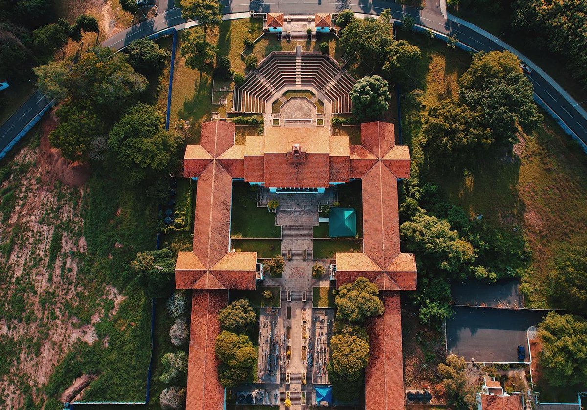 Daniel kons tweet media