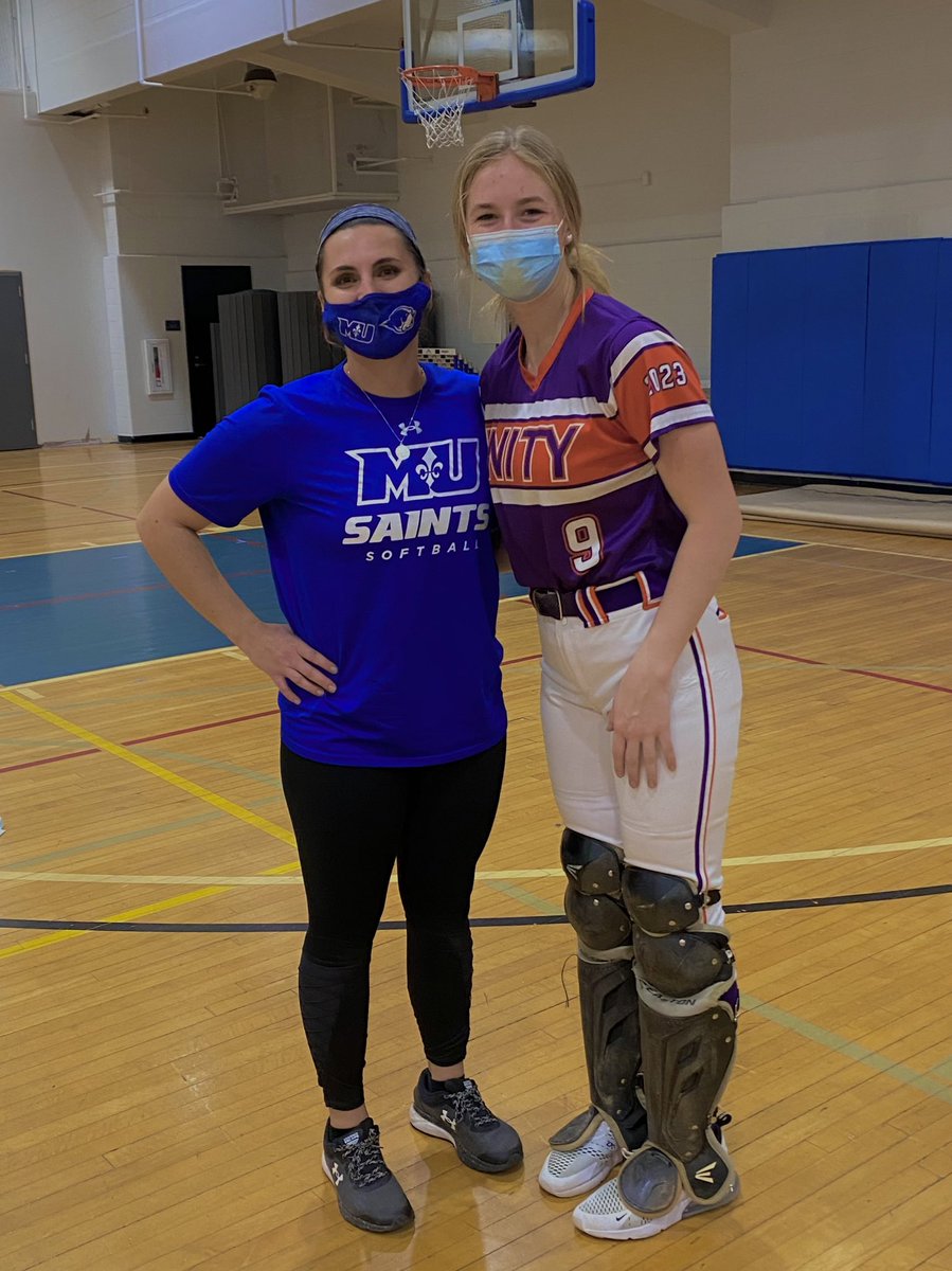 katiemchugh04's tweet photo. Had a great time at the Marymount camp this weekend! Coach Paige taught me lots of great ways to frame the ball and a new way to have an efficient tag at the plate! @paigeknussman_ #softball https://t.co/7uDeei5fmV