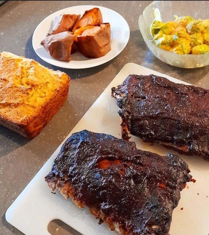 Tonight - slow roasted baby back ribs, sweet potatoes, homemade cornbread and Brussels Sprouts in mustard-butter sauce - and Charlotte's homebaked Unicorn Brownies for dessert. #hamont #hamonteats #hamontfoodie #tastehamont
