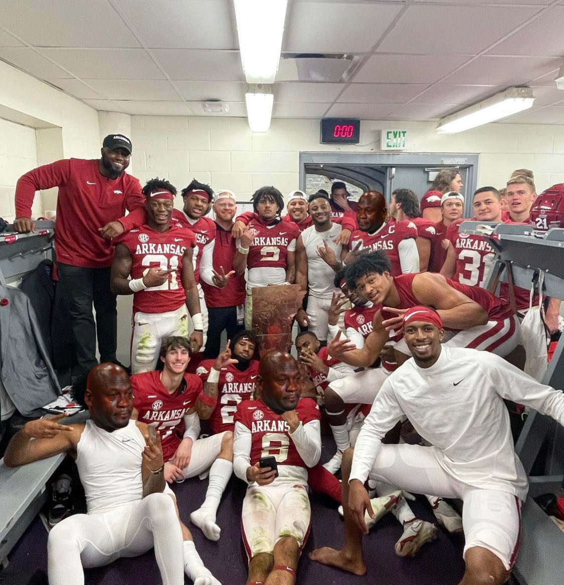 DaGovFayettenam's tweet photo. 🗣 THE HOGS RUN LOUISIANA https://t.co/IzfyWXmNau