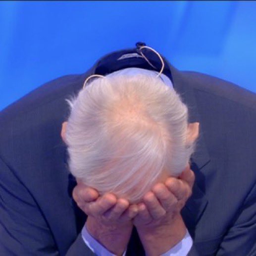 _disagiata's tweet photo. vedendo questa storia forse è vero che il primo amore non si scorda mai 💖 #CePostaPerTe https://t.co/SpEyORe7So
