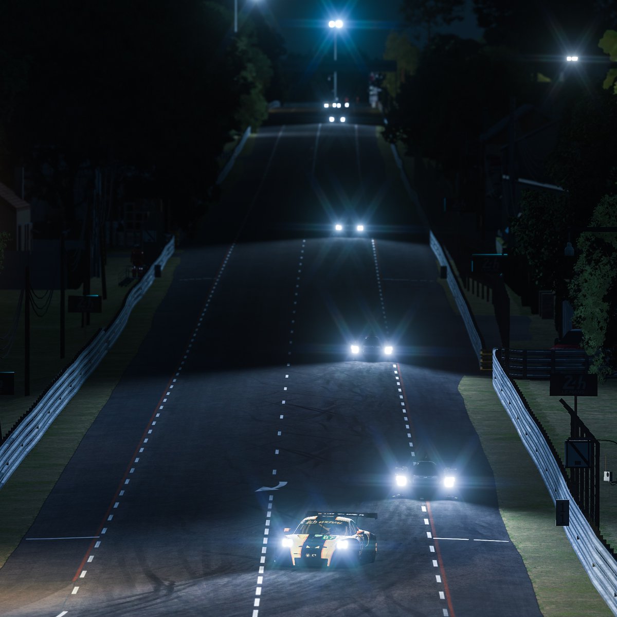 PorscheRaces's tweet photo. #LeMansVirtual - Darkness has fallen over the Circuit des 24 Heures. The @LeMansVirtual 24h race is in between a decisive phase, and the night-time atmosphere offers very special images...
#PorscheEsportsTeam #NeverNotRacingReloaded #WEC https://t.co/O8BdGF009j