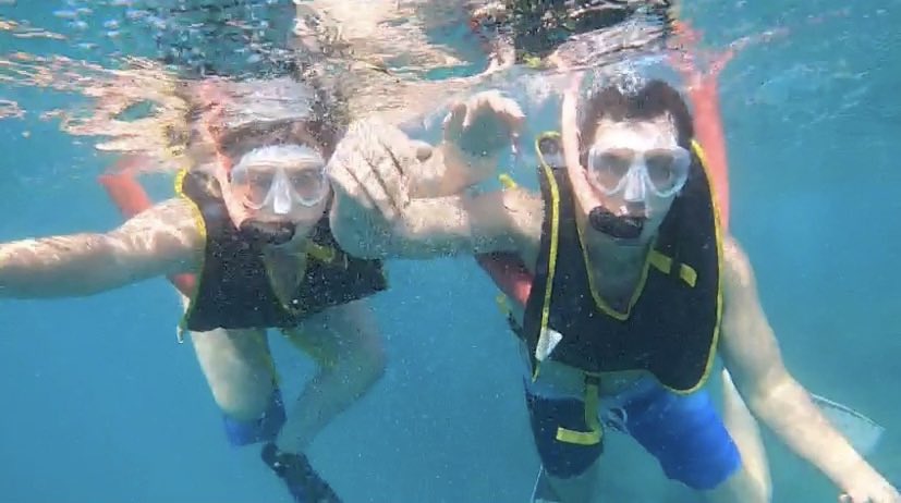 gixo_98's tweet photo. A week of lots of adventures &amp; beautiful weather🏝🐬 https://t.co/V19w7XlelX