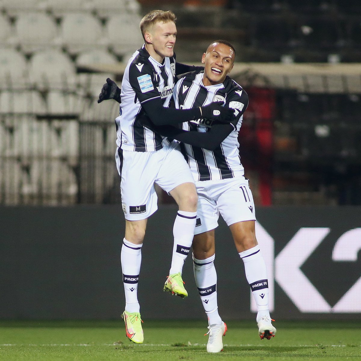 leojaba98's tweet photo. Another good win. Keeps the run going with important games coming up 🙏🏽🔥 @PAOK_FC https://t.co/8qTn4INMsG