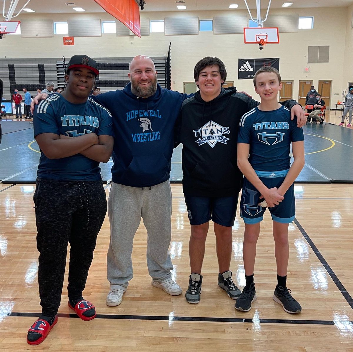 sullivanboysmom's tweet photo. Logan gets another win today and wins his division!!! So proud of all the Hopewell boys!! Two of the boys won their division and one got 2nd place! Everyone did a great job!!! @HopewellWrestle https://t.co/EkZldk4WWV