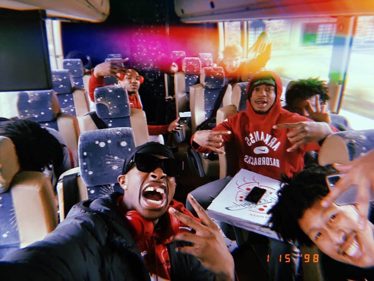 MrDevoBuckets's tweet image. Good win!!!🐗❤️ #wps