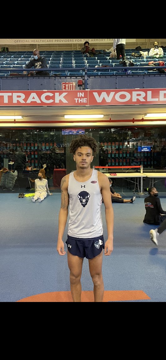 ImAyoade's tweet photo. School record for da 3k an a 7 second Pr🤧 Good weekend https://t.co/uF1roaTM4r