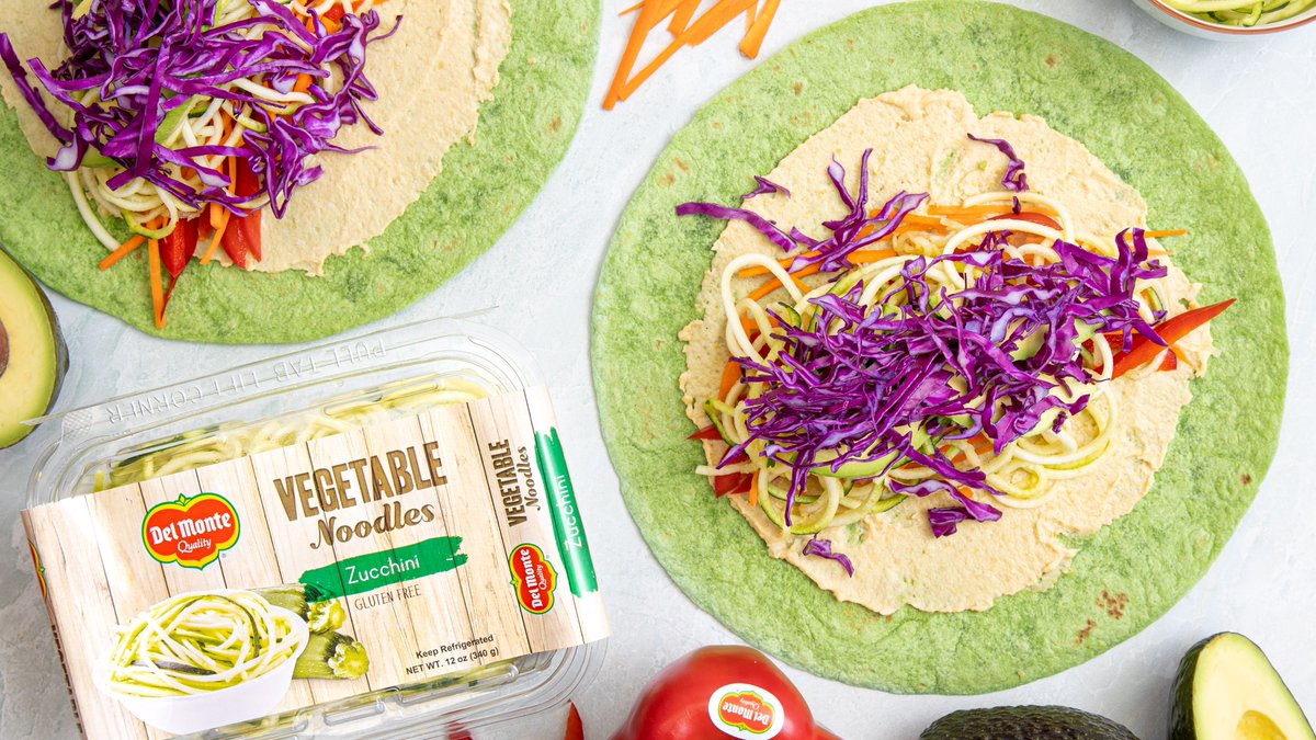 DelMonteFresh's tweet photo. Brighten up your weekend with this delicious rainbow veggie wrap 🌈 With Del Monte® bell peppers, veggie noodles and avocado, this wrap is sure to give your next meal a 💥pop💥 of color! Grab the full recipe here - https://t.co/7B3nabIJMw
#DMFP #veggies #veggiewrap https://t.co/zhkVdRYCQp