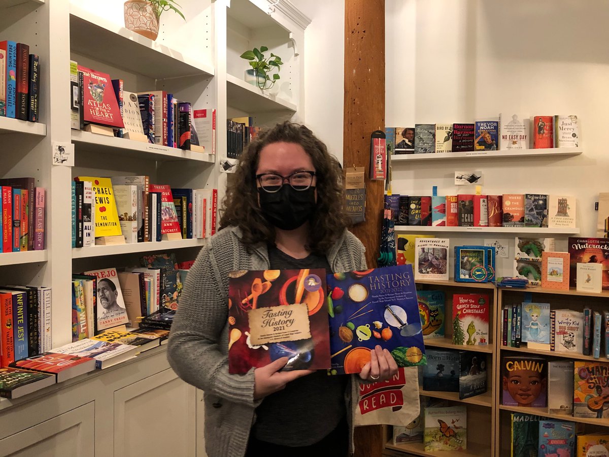 jessica_lander's tweet photo. So incredibly excited to see my @LowellHigh #immigrant students' #TastingHistory cookbooks at @LowellBookCo! Thank you @KristenMcdonie for supporting us and lifting up the powerful voices of @LowellPSD students! https://t.co/RCW7oAEyZ1