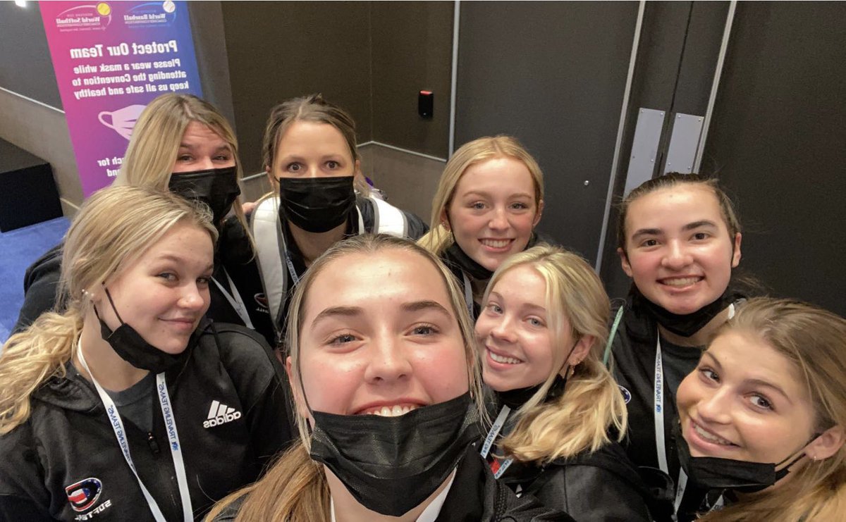 cather1nepalmer's tweet photo. Pretty awesome day at Mohegan Sun for the World Softball Coaches Convention! While it was awesome to hear from and meet different coaches and players, it was so special being able to support our very own @KBDrust ❤️ @CHSRamsSoftball https://t.co/CLKGUJ6SVo