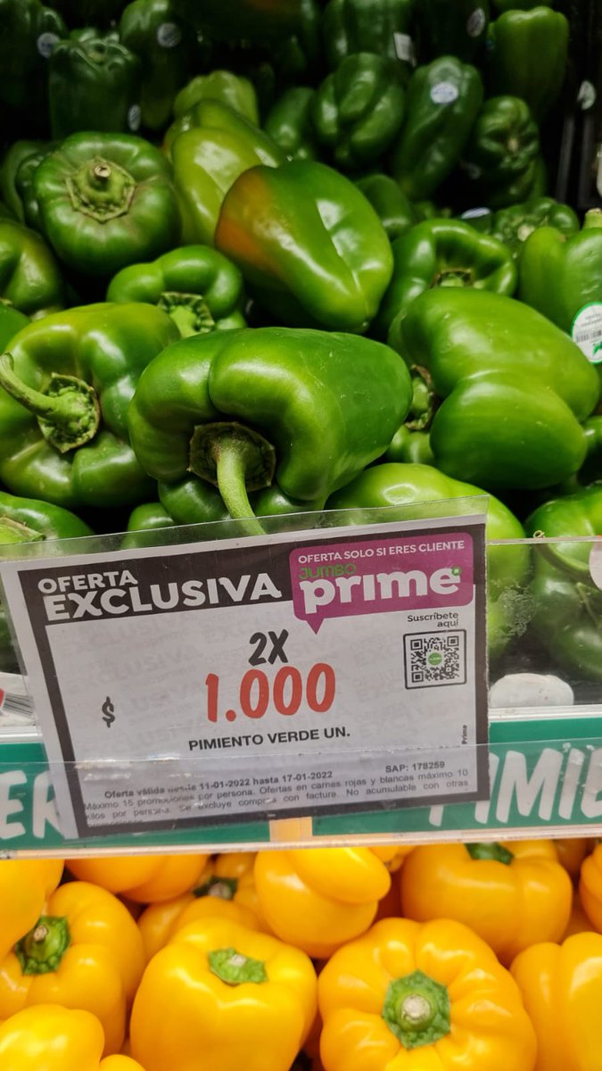 Voegeli7's tweet photo. @katze01 @nuevamentekarin Pimientos al huevo, a la parrilla 👌 https://t.co/JJJGyCb6c6
