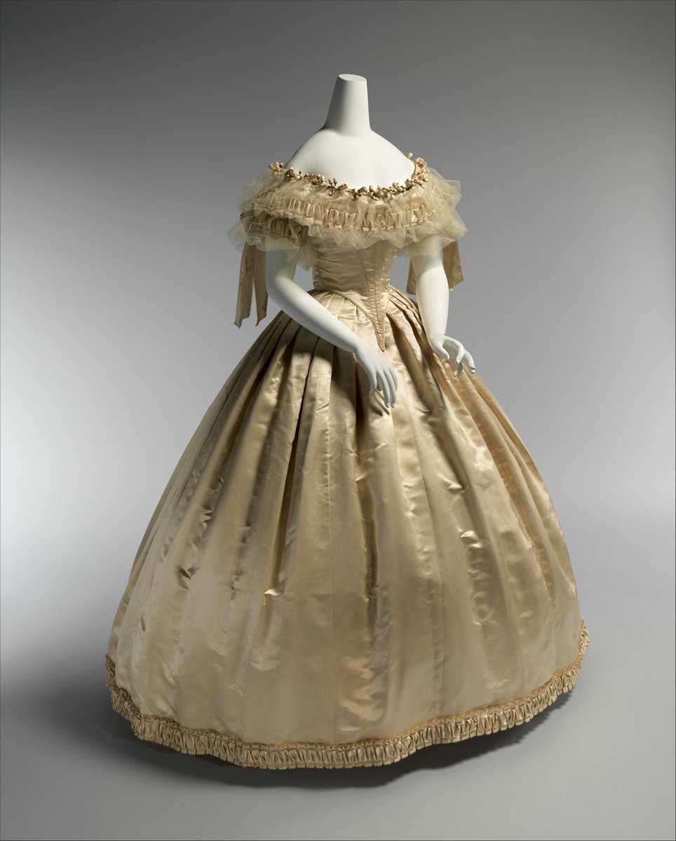 wikivictorian's tweet image. Wedding dress, 1856–59. The MET.