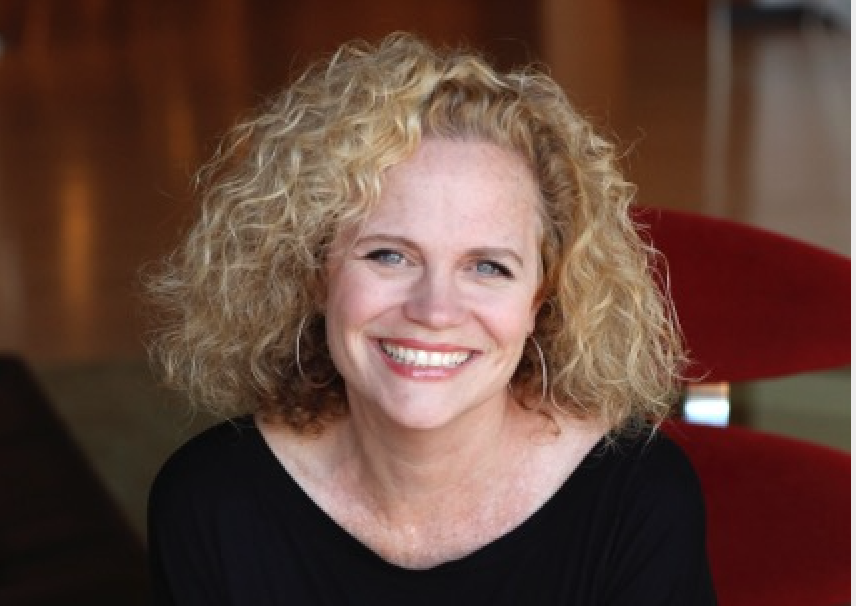 MFAscreenwriter's tweet photo. Guests-Final 2 Days-Meg LeFauve, and Oscar Nominated writer, won an Annie Award for writing Pixar’s blockbuster “Inside Out.” She also wrote Pixar’s Golden Globe nominated film “The Good Dinosaur” and was a writer on Marvel’s “Captain Marvel.” #stephenscollege https://t.co/187bFkjyUF