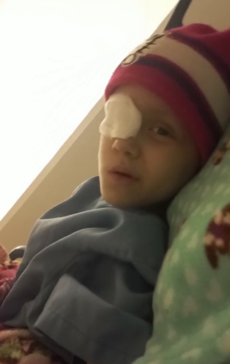 panaclo's tweet image. 🆘 Amigos :Lupita ocupa un estudio de columna cervical,dorsal y lumbar en secuencias para descartar metástasis ,la Resonancia Magnética en un hospital privado es de 25,500 pesos, evidentemente en servicio público no hay, por lo que les ruego de su  RT 👇