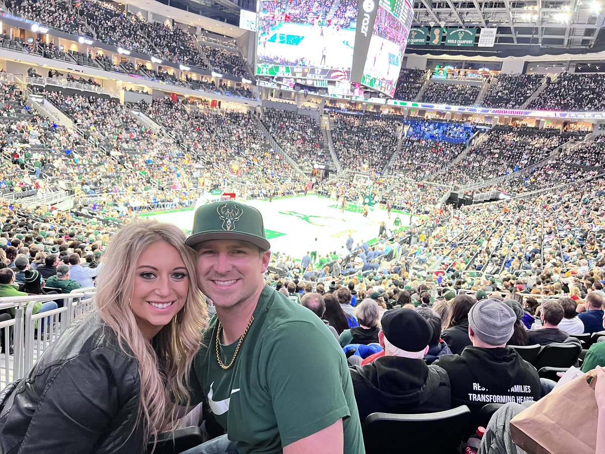 AaronRWillams1's tweet image. #kohlscourt