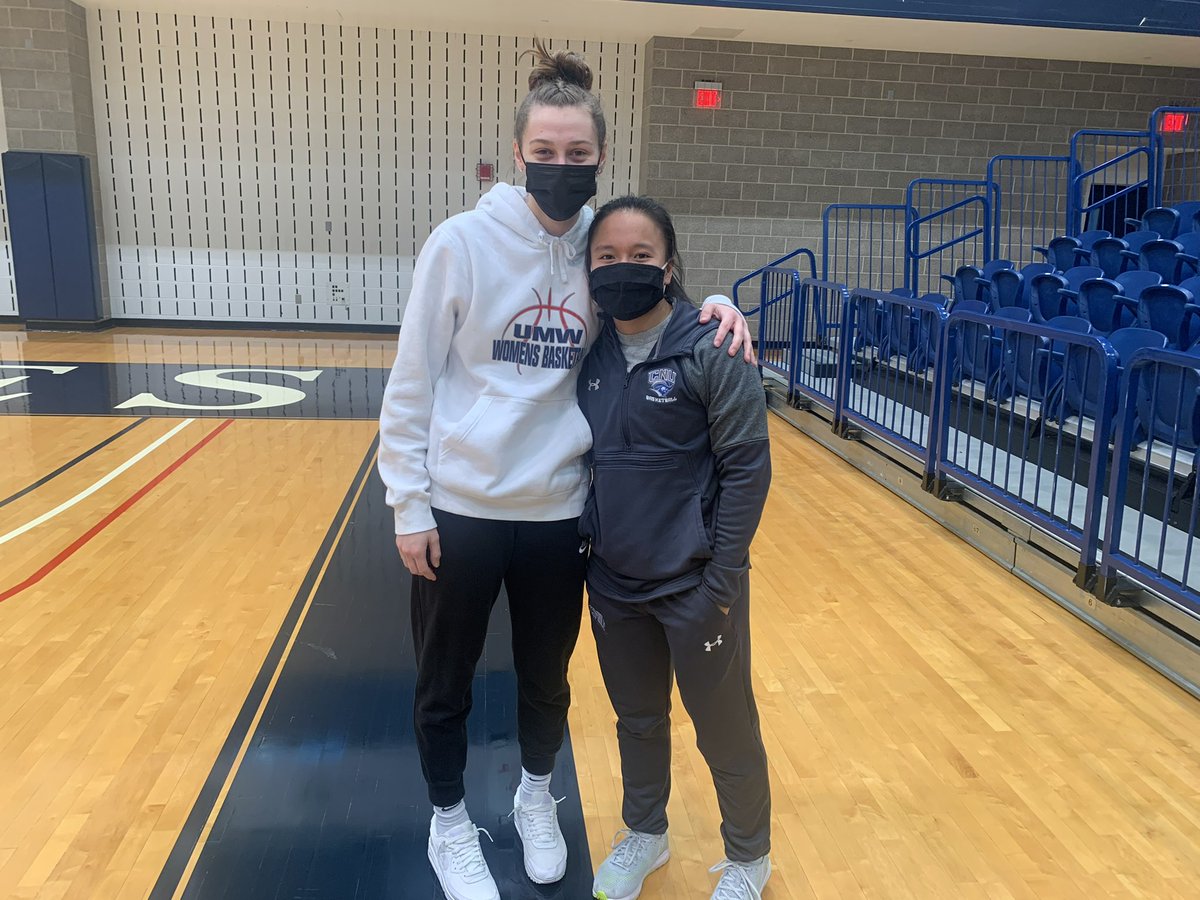 SC_GBB's tweet photo. Saturday basketball fix complete. 🏀💪🏼

What better way with a day off then to go watch former players battle it out!! It was awesome to see @keaganschwab22 and @gsandiego4 … plus some other familiar faces @taiyruss @briipriestly !!!!
 #famILY #ALLin #AlwaysAStallion https://t.co/fkR651Yv96