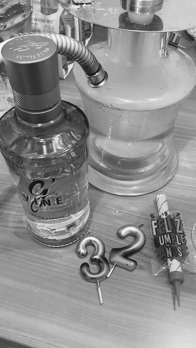 Hoy es el cumple de Jose y sábado, poco más🎉

<a href="/jose_mg_6/">jose martinez</a>