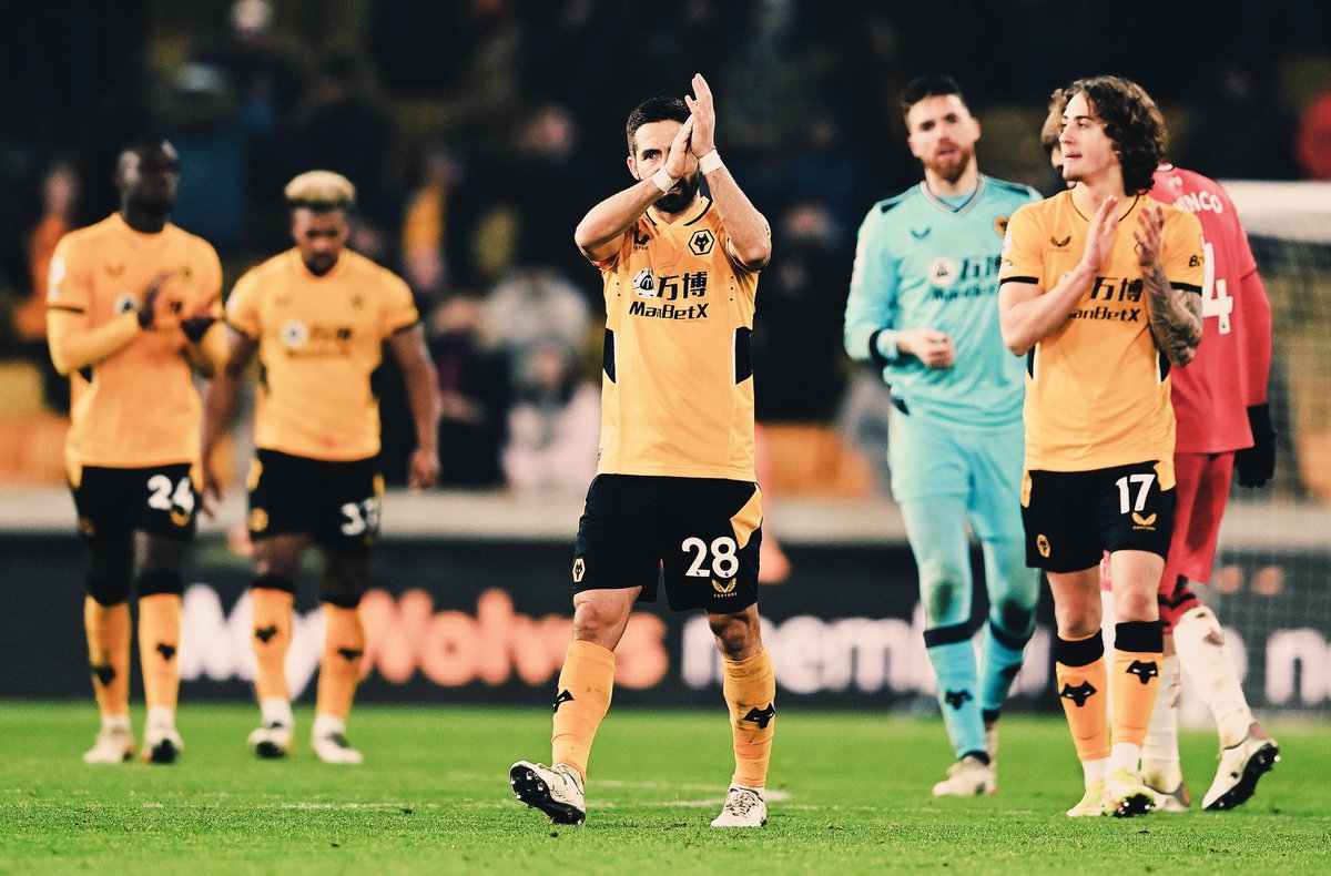 WolvesEspanol's tweet photo. 30,057 aficionados celebraron con nosotros hoy.

Increíble velada en Molineux 🏟 https://t.co/rPGiBH1kBR