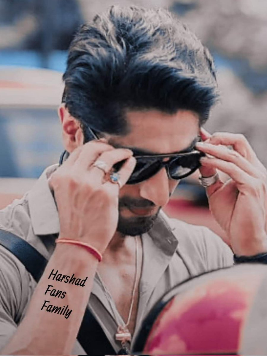 codu_ann's tweet photo. Know that nothing in life’s permanent &amp; that circumstances can change at anytime. Remember life’s unpredictable &amp; so you can’t foretell with absolute certainty what may happen to you within seconds. You may be powerful today, but hey, time changes.
Kaun Aarohi 😂
#Yrkkh
#AbhiRa https://t.co/H2kxN2SJcU