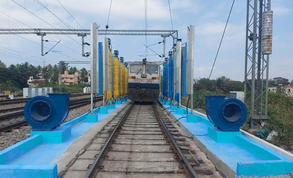 MysoreLocal's tweet photo. Automatic Coach Washing Plant coming up in Mysuru...: #mysuru #mysore #mysorelocal #mysuruvarthe @Mysuru_district @KARailway @MysuruRailUsers @DrmMys - Focusing on cleanliness, a new Automatic Coach Washing Plant is coming up at Mysuru, South Western… https://t.co/WGE09YbKmz https://t.co/oTuRwn7nuv
