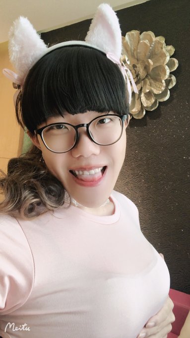 某天出去玩 #crossdressr #crossdress #偽娘 #男の娘 https://t.co/UI7NDOJSAQ<a href="/tag/crossdressr"class="tags">#crossdressr</a><a href="/tag/crossdress"class="tags">#crossdress</a><a href="/tag/%E5%81%BD%E5%A8%98"class="tags">#偽娘</a><a href="/tag/%E7%94%B7%E3%81%AE%E5%A8%98"class="tags">#男の娘</a>