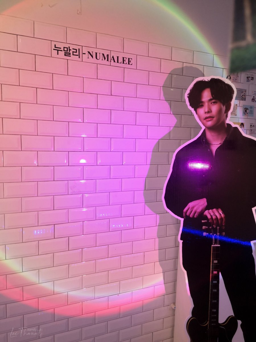 leethanatfamily's tweet photo. Lee 29th BD Mini Gallery เปิดให้เข้าชมแล้ว
แวะมาถ่ายรูปและรับ Give Away กันนะคะ🥰❤️🤍

🚩: Palette Artspace
(BTS ทองหล่อ ทางออก3)

🗓️: 16-22 January 2022

🕒: 10.30 - 19.30 น.

#Lee29thBDMiniGallery
#LeeThanat29thBDCharity
#Lee_Thanat @lee_thanat https://t.co/Y00UaFNYob
