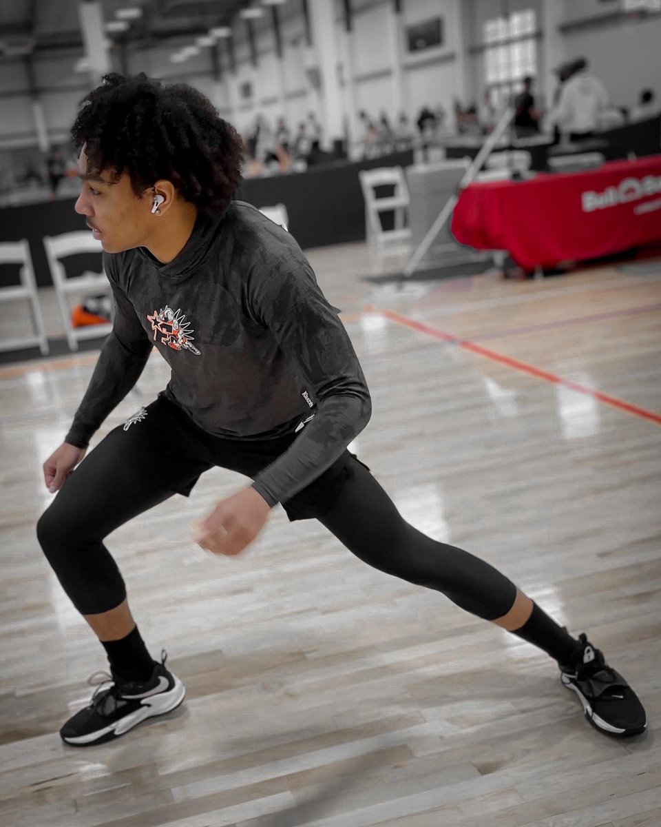 letsgofcp's tweet photo. @pec6conference Day 1 saw FCP go 1/1 with a tough loss to Balboa 82-73, FCP bounced back in game 2 with an 88-85 win over Cooper Acad.

Looking forward to DAY 2 in a TOUGH CONFERENCE!!! https://t.co/p4WDBZnHVk
