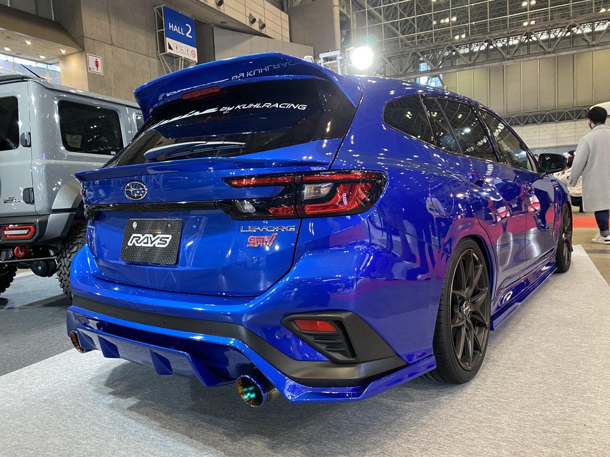 MotorFanweb's tweet photo. RAYSのホイールがめちゃめちゃ似合ってるレヴォーグ
#MFjpTAS22
#東京オートサロン
#スバル #レヴォーグ
#RAYS https://t.co/QkzeyrWzgx